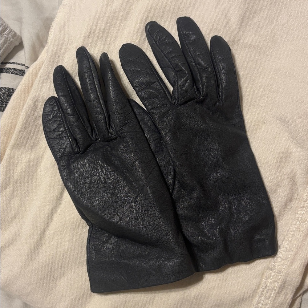 Gray Lined Leather Gloves w Cashmere